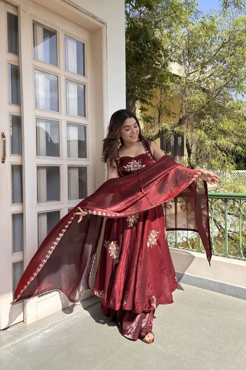 Lehanga Choli - Image 2
