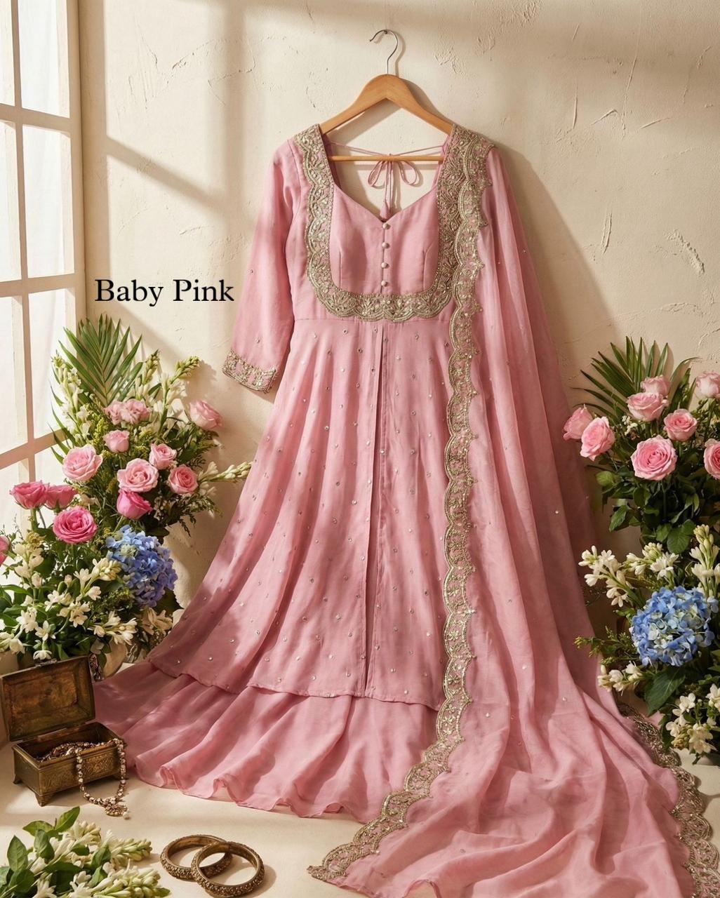 3piece set with sequin embroidery with scalloped dupatta borders - Image 5